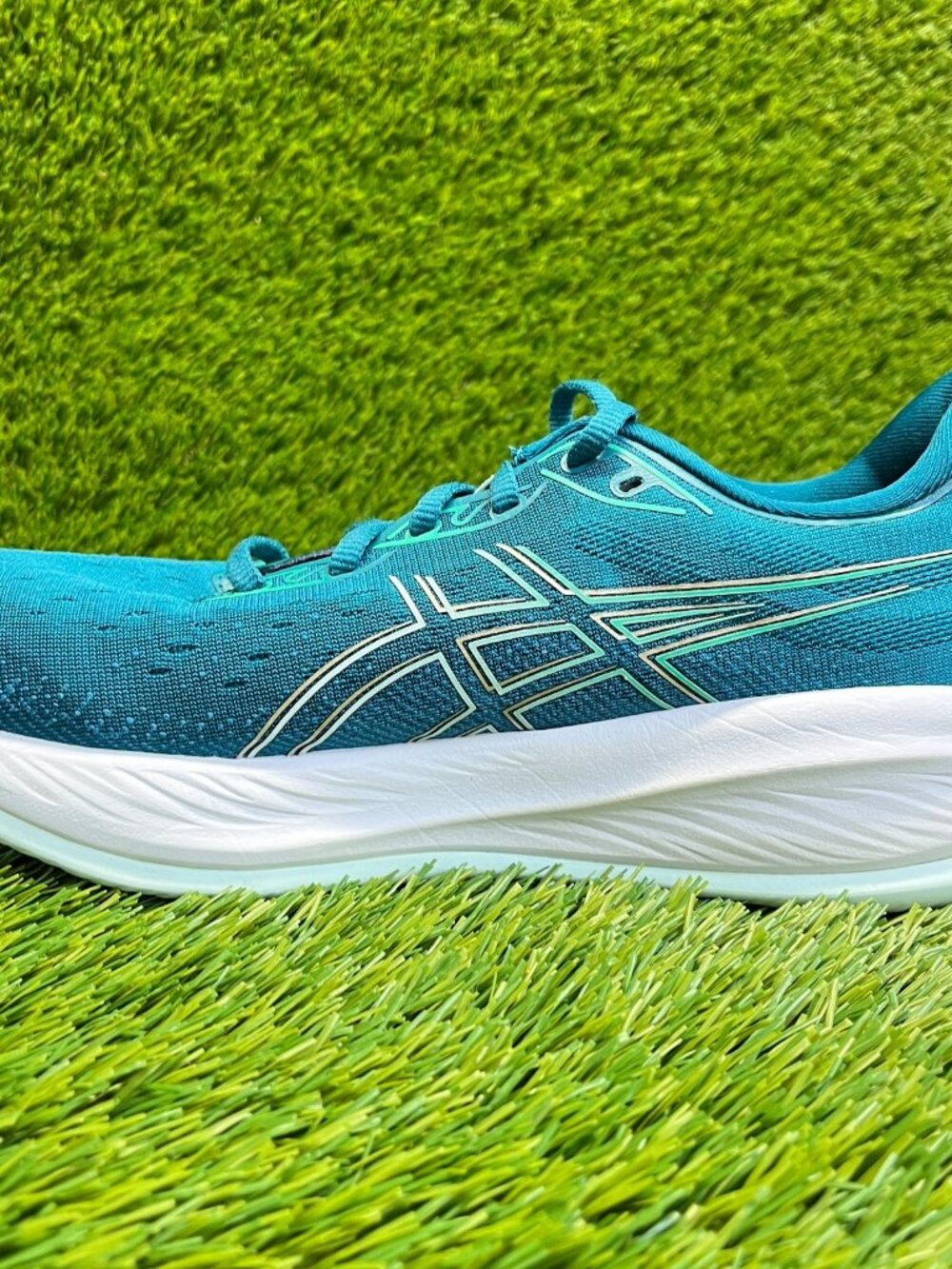 Asics Gel Cumulus 26 Womens Size 9.5 Blue White Athletic Running Shoes Sneakers - Picture 2 of 10